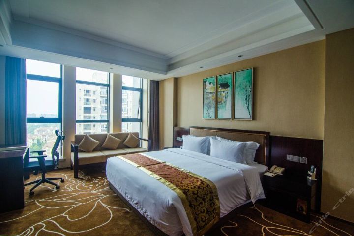 重庆盈田酒店-商务单间