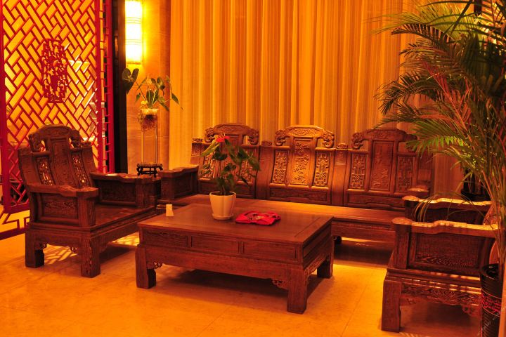 阆中瑞年大酒店-普通标间[含早]