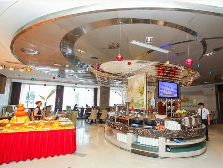 诚诚酒城(郑州店)