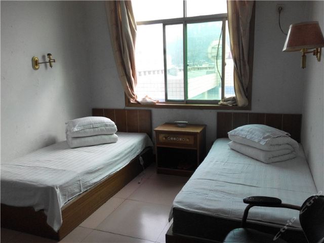 旬邑翠屏宾馆-普间