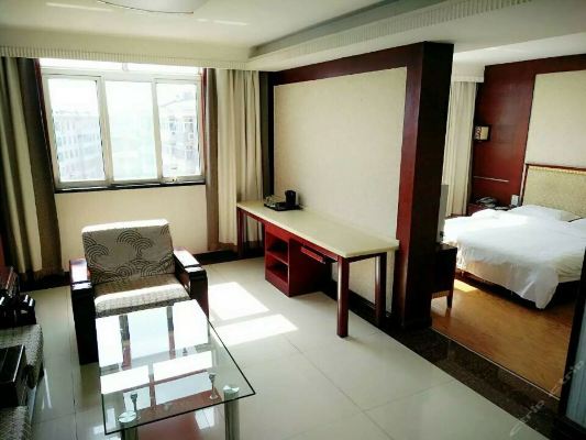 盂县东兴大酒店-套房