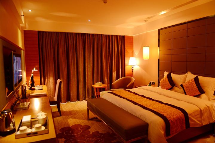 安岳菲美斯酒店-豪华单间(限时特价)