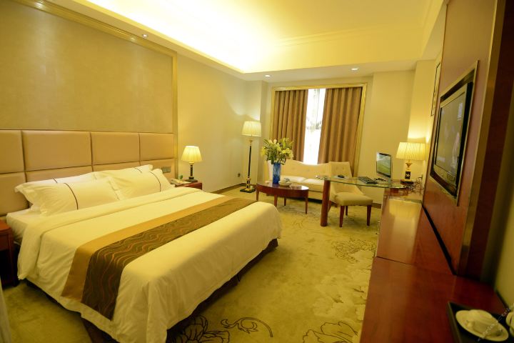 深圳宝悦酒店-标准双床房