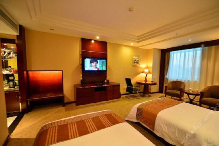 泰安华泰大酒店-豪华标准间(秒杀)