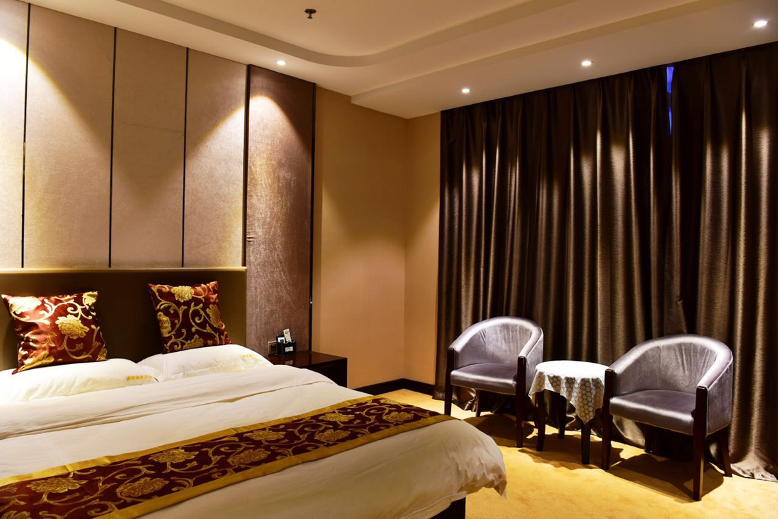 满洲里豪格商务宾馆(豪华大床房)