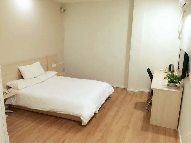 汉庭酒店-家庭房(预付)