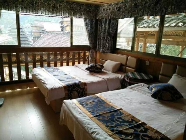 三江龙凤客栈-三人房