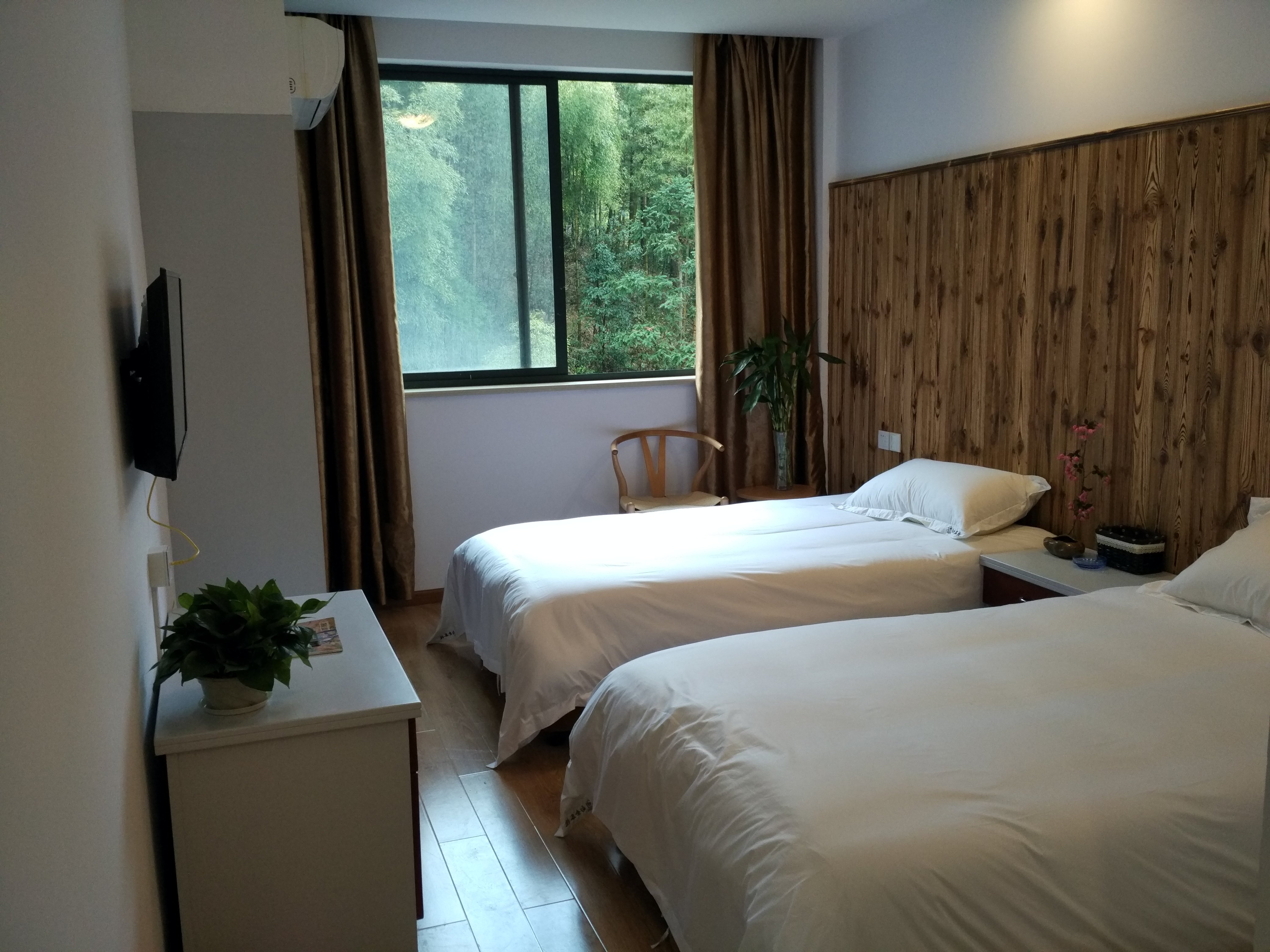 余姚四明山国家森林公园团购,四明山国家森林公园周边住宿/美食/餐馆