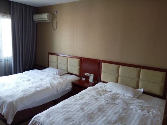 抚远国际大厦酒店-标准房(特价抢购)[无早]