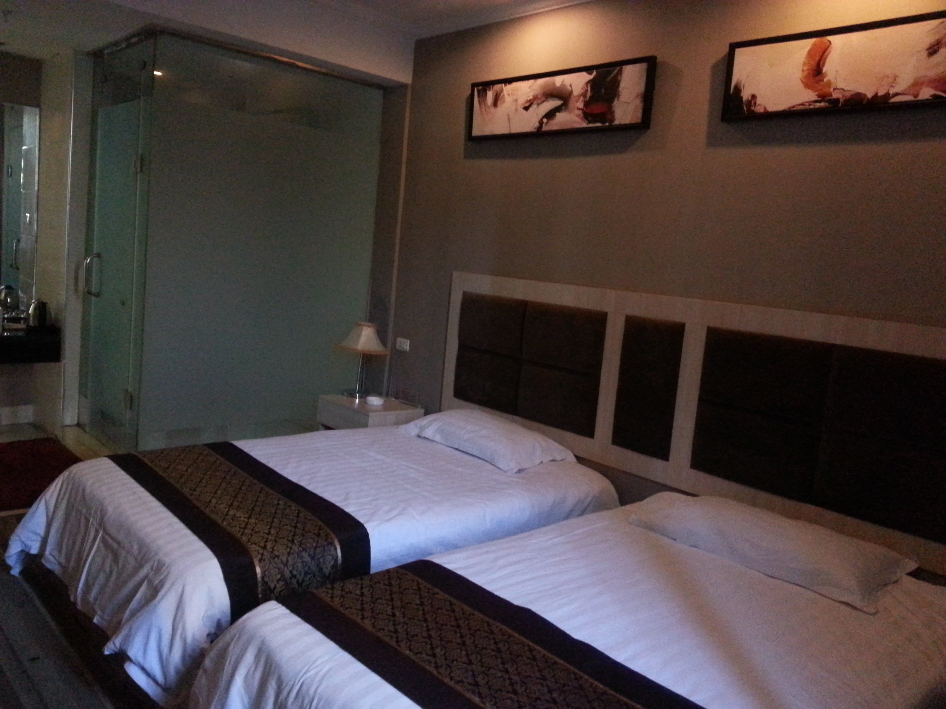 襄阳奇美时尚酒店-普通标间[无早]