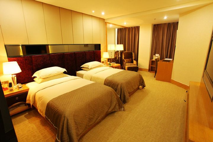 银湾酒店(广州市桥店)