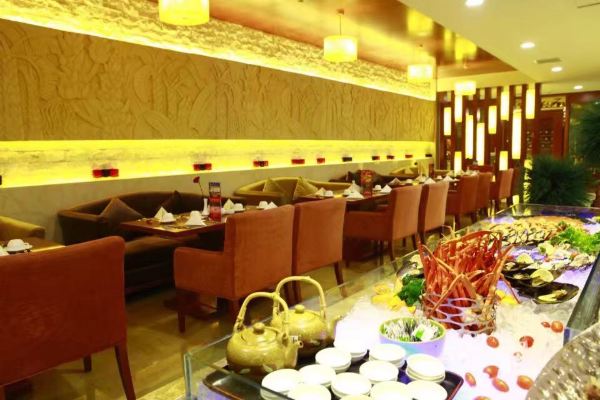 新疆信达海德酒店(格兰西餐厅自助午餐1份)