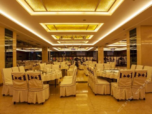 库车县塔里木酒店(单人自助餐)