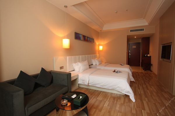 中青旅山水时尚酒店(咸宁温泉店)(标准双床 温泉)