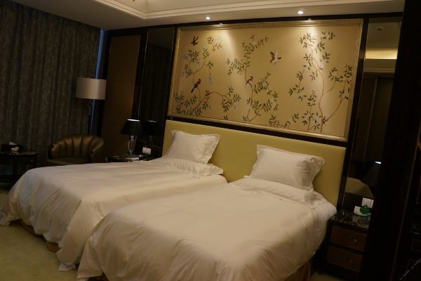 【含早】宣城皇宫酒店(豪华标准间)