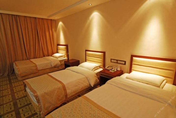 泰安神憩宾馆-三人间(乐享旅程)