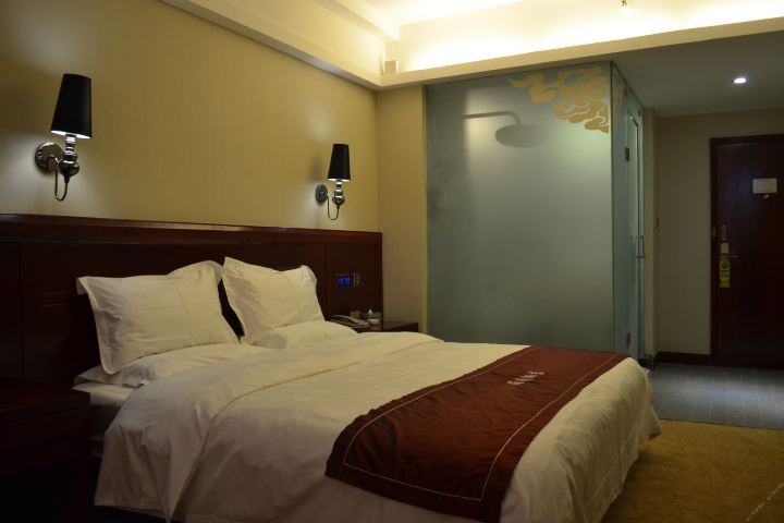 汉中海逸酒店(情侣间a)