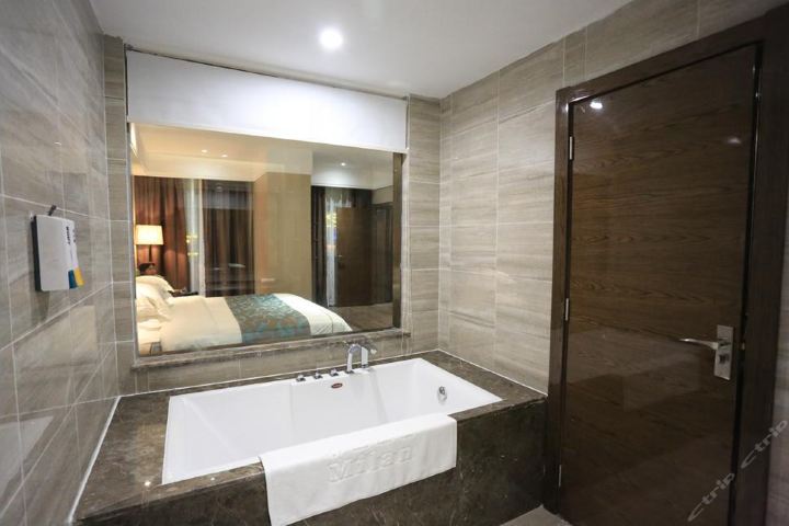 利川米兰酒店-豪华套房团购-原价0元-团购仅售469元,利川酒店团购【携