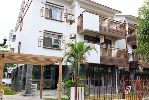 北海银滩东北人海边客栈