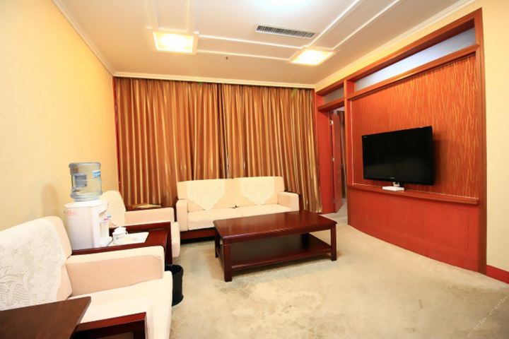 莒县华伦国际大酒店-套房