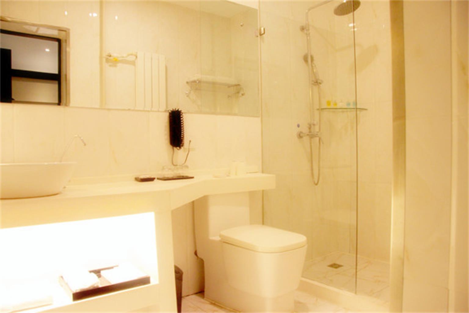 赤峰丽景酒店-豪华标准间(限时抢订)