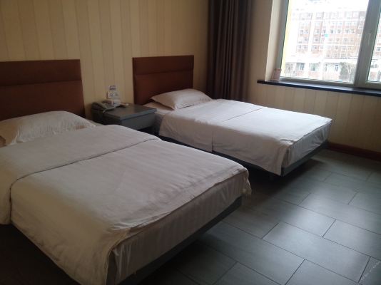 双辽水源华诚时尚宾馆-标准间