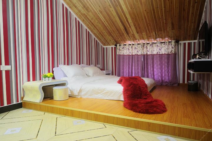 张家界微公馆山水之恋主题客栈-榻榻米迷情风格房(普通会员,金牌会员