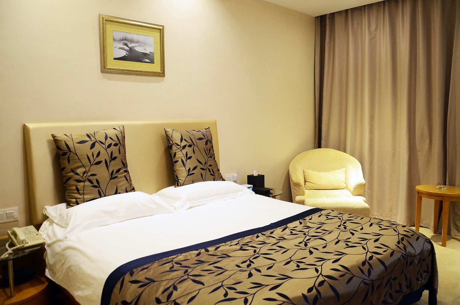 宁波新舟宾馆-高级单人房(携程定制礼遇)(预付)[含早]