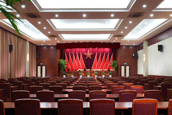 上海虹桥云峰宾馆(宴会厅半天场租)