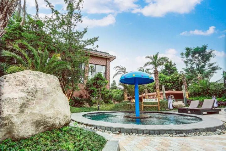 都江堰岷江新濠酒店(高级双人房 双人温泉)