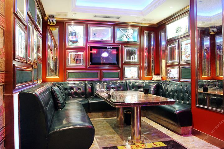 青岛格莱美量贩式ktv(奥帆店)周一至周日阳光场