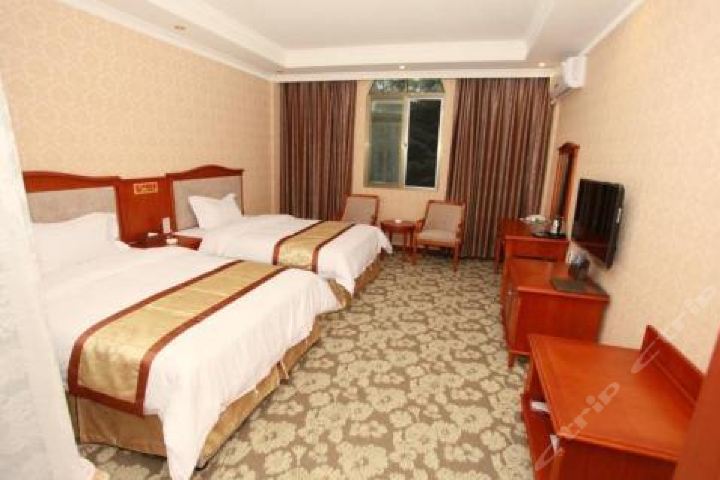 成都黄大师爱心酒店