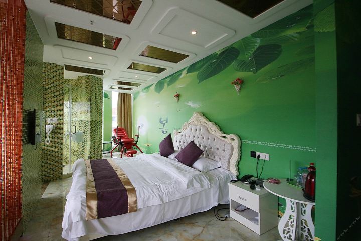 上海诺丽主题酒店-诺丽水床房(特惠专享)[双早]