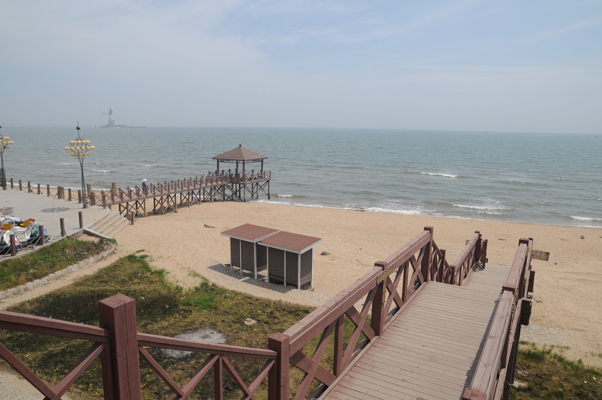 南戴河金海岸海景公寓酒店(海景家庭房)