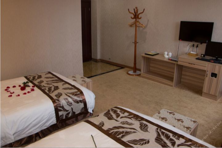 德化阳光大酒店-豪华双床房