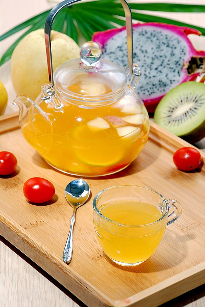 重庆臣嘉·原宿酒店(新鲜水果茶一壶)