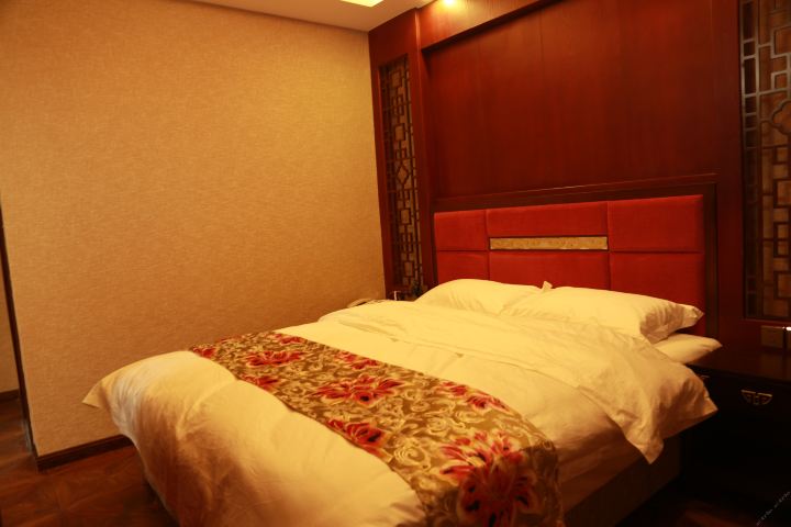 松潘象雄客栈-大床房团购-原价0元-团购仅售655元,松潘酒店团购【携程