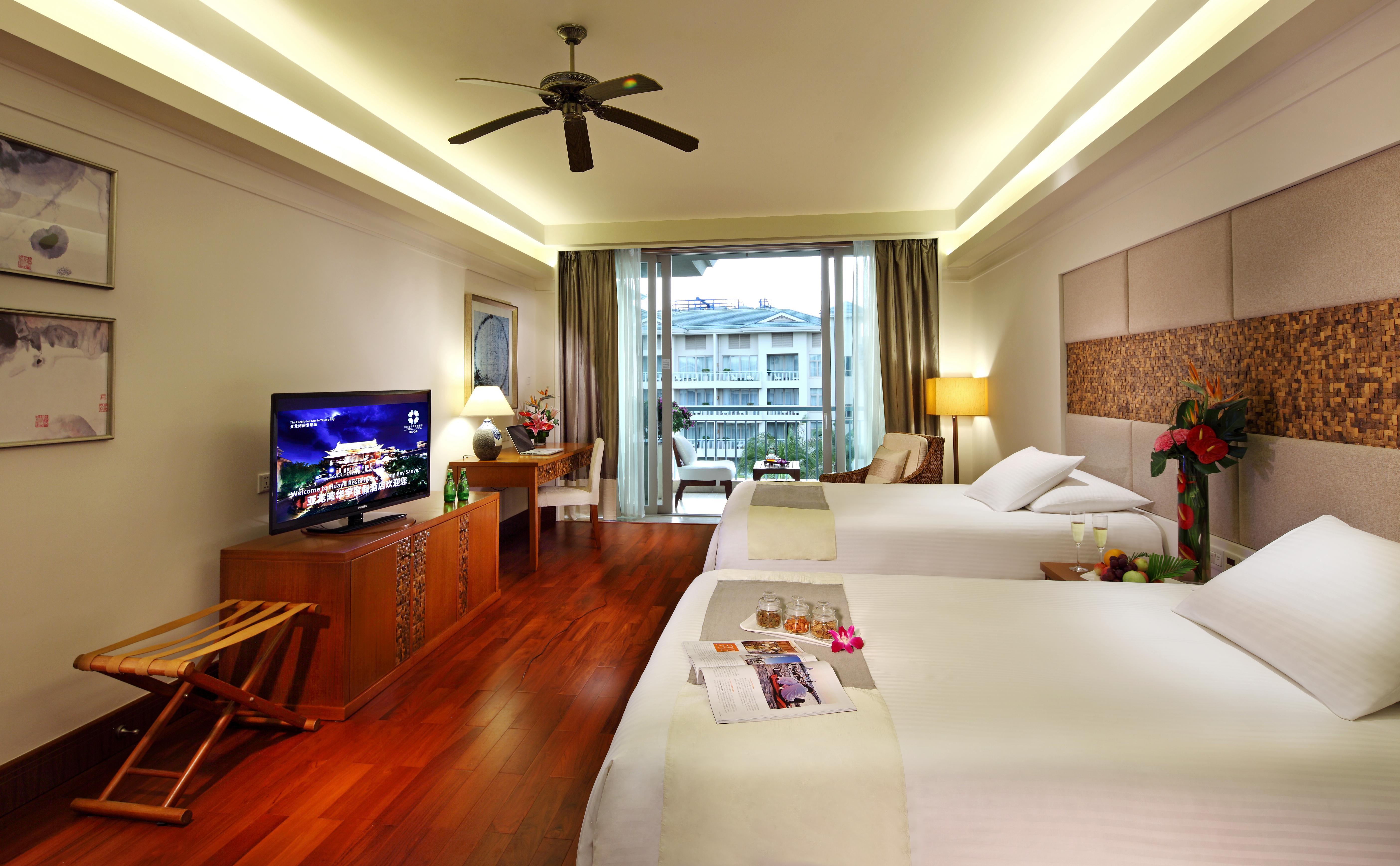 三亚亚龙湾华宇度假酒店-高级房 下午茶 玫瑰谷门票   