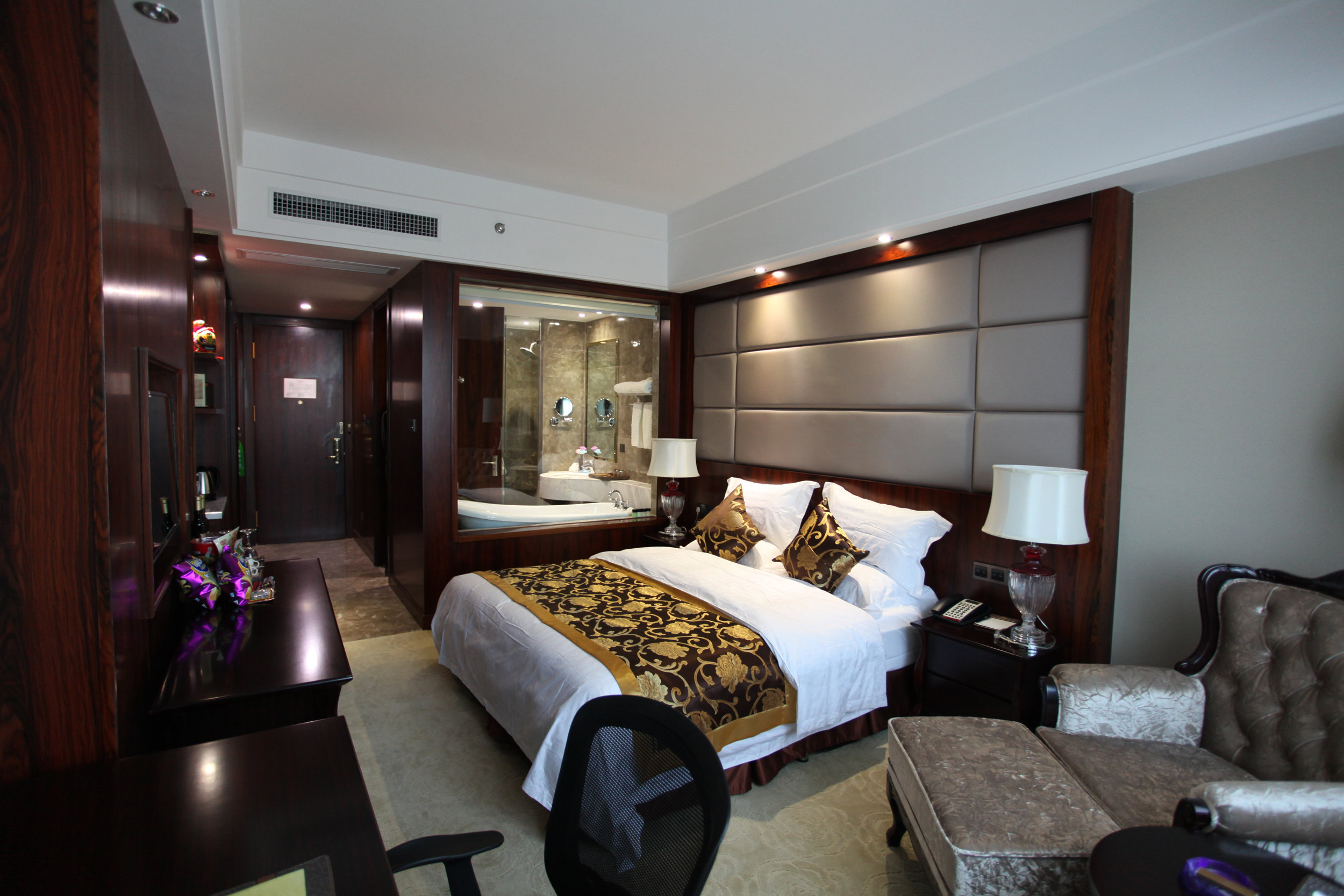 怀来国际大酒店-商务大床房[含早]