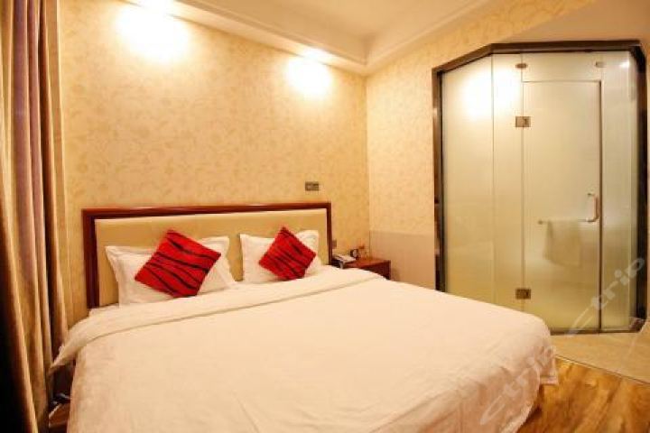 合肥铂金湾精品酒店裕溪路店