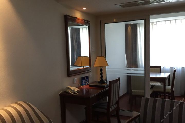 北京北辰亚运村宾馆-两室套间(四床)(特惠)(四人入住)