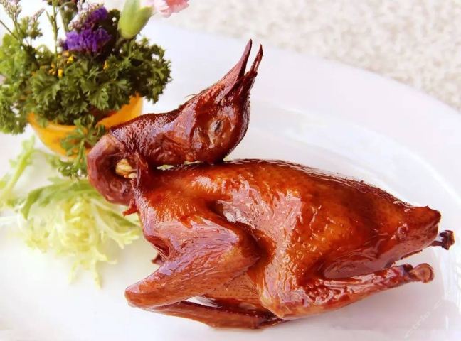 北京星河湾酒店(招牌红烧乳鸽)团购-团购仅售48元,北京餐饮娱乐团购