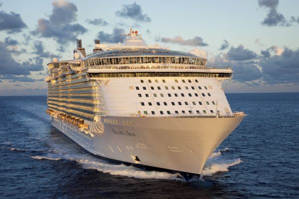 8 days · Caribbean · Miami - CocoCay - San Juan - Charlotte Amalie - Miami