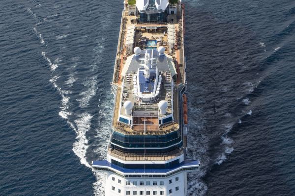 16 days · Valparaiso - Lima - Manta - Puerto Quetzal - Santa Maria Huatulco - Cabo San Lucas - Los Angeles