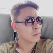 #怡莱酒店(武汉武昌火车站西广场店)#酒店有停