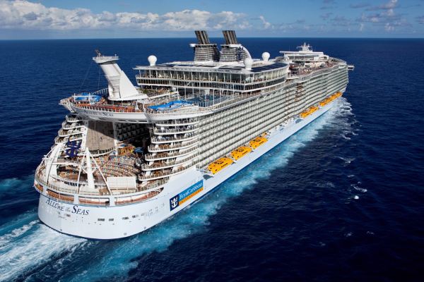 9 days · Caribbean · Fort Lauderdale - Willemstad - Oranjestad - CocoCay - Fort Lauderdale