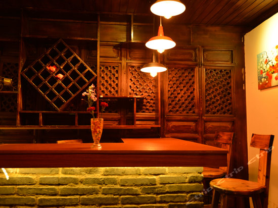 他乡故事客栈(丽江束河总店)吧台