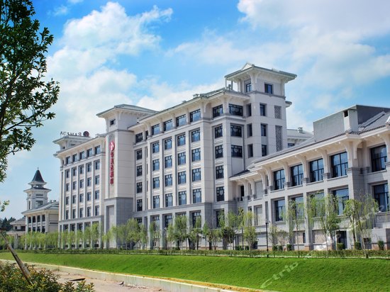 武夷山华美达酒店