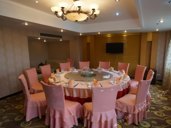 成都石油缘宾馆