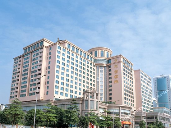 江门东龙游乐世界附近景点